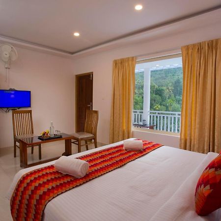 Green Cove Munnar Anachal Bagian luar foto